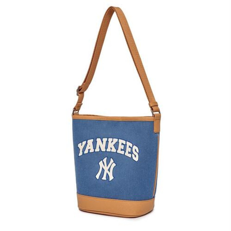 Bag MLB korea | Varsity Basic Canvas Bucket Bag New York Yankees